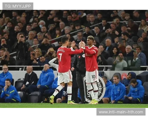 “拉什福德谈欧冠最佳进球：那脚射门改变了我的职业生涯”